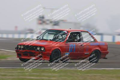 media/Jan-18-2026-CalClub SCCA (Sun) [[8bc6468723]]/Group 3 Race/Turn 1/